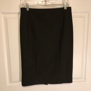 Black pencil skirt Ann Taylor size 8 lined